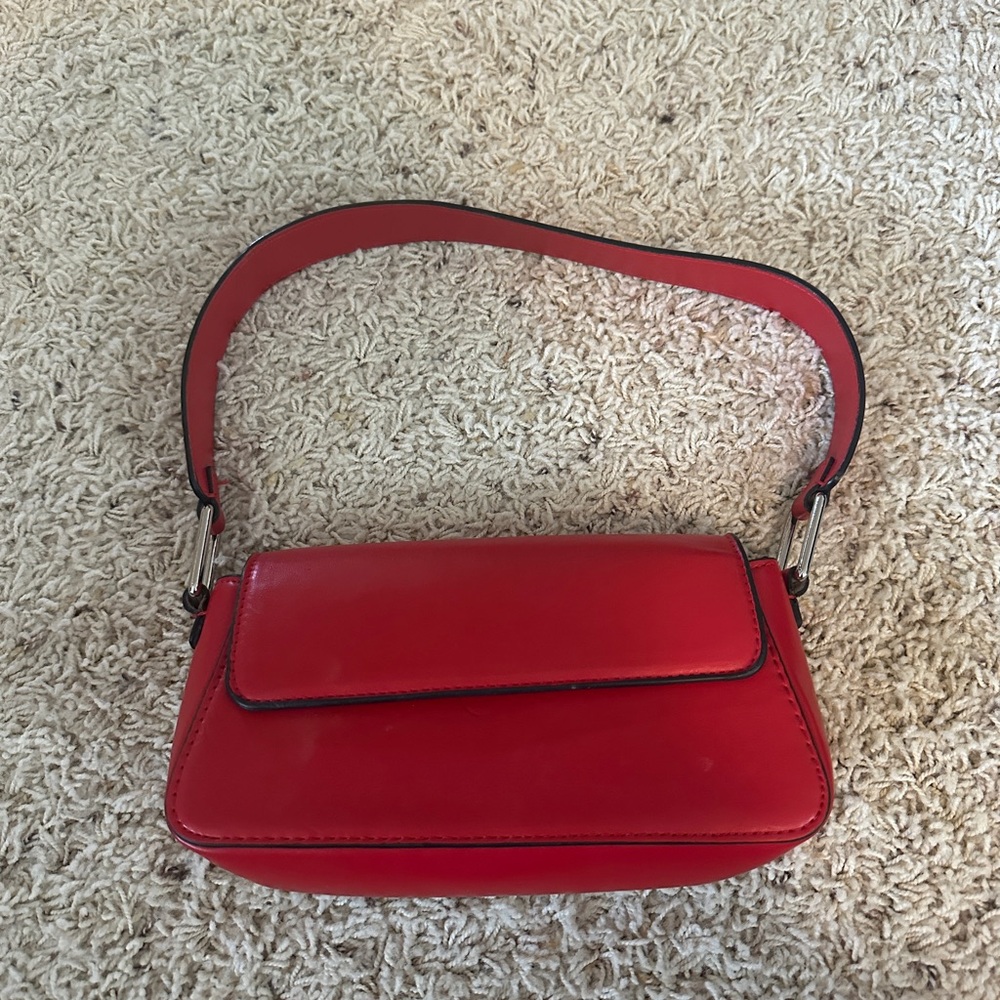 PullandBear  vibrant red women’s shoulder mini bag.